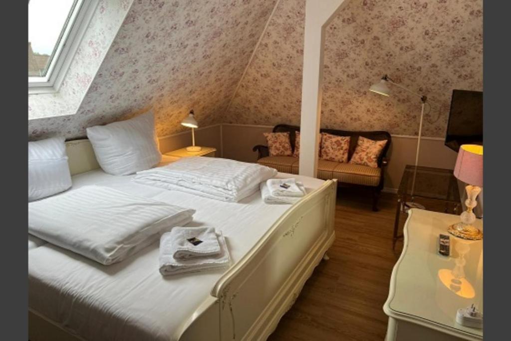 Studio-Apartment 29 Beim Saseler Markt Frisch Renoviert Hamburg-Harburg Exteriör bild